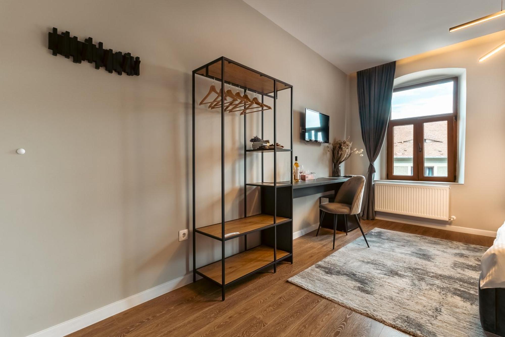 Hotel Epic Boutique à Sibiu Extérieur photo
